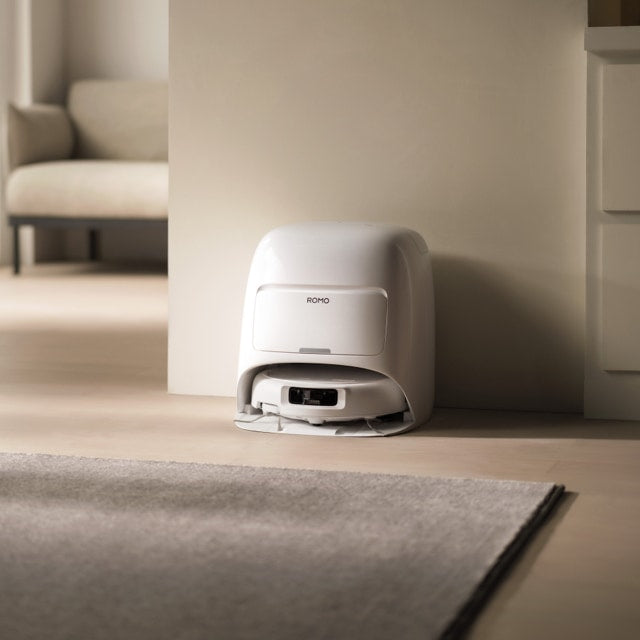 DJI ROMO S Robot Vacuum Cleaner (Water Tank Version)